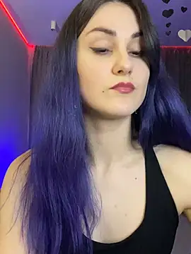Erotic Synth Goddess online show from 23, 2, 2025