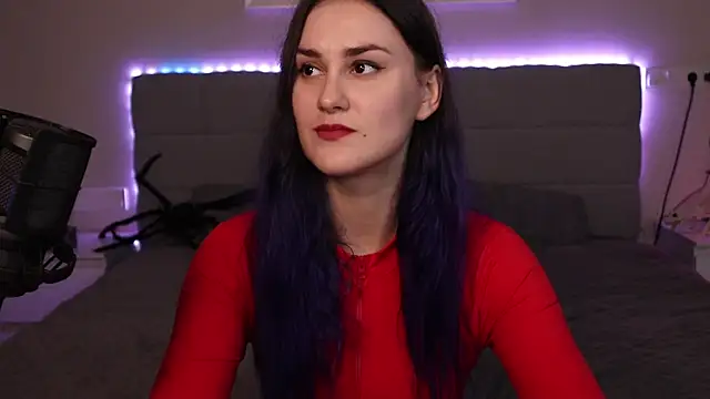 Erotic Synth Goddess online show from 11, 10, 2025