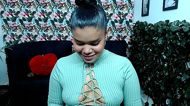 Wendy Hot  online show from 1, 2, 2025