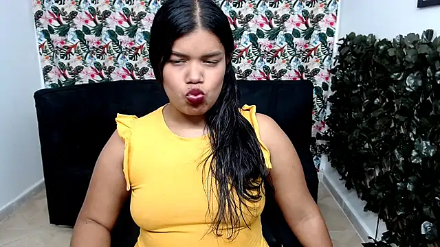 Wendy Hot  online show from 18, 2, 2025