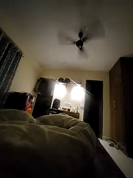 Snapshot of Ride_me_baby00 chatting on 20, 3, 2025 Ride me baby00 online show from 20, 3, 2025