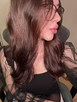 fuckdoll 18 online show from 3, 3, 2026