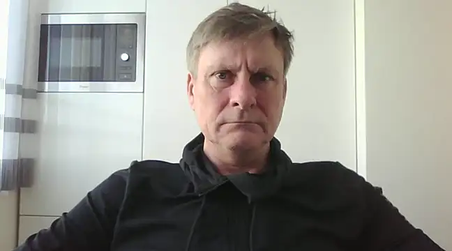 johnnym1 online show from 4, 2, 2025