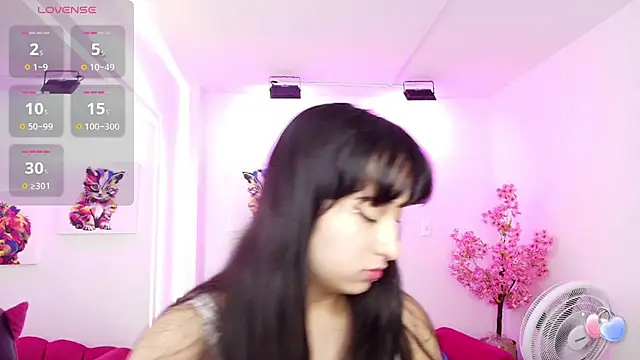 Miss dolly  online show from 8, 10, 2025