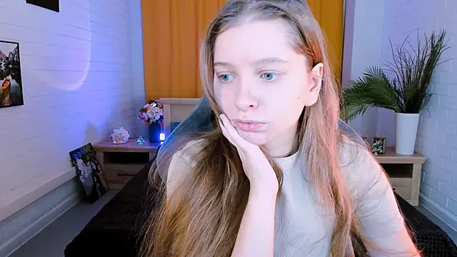MayaSinabon online show from 25, 1, 2025