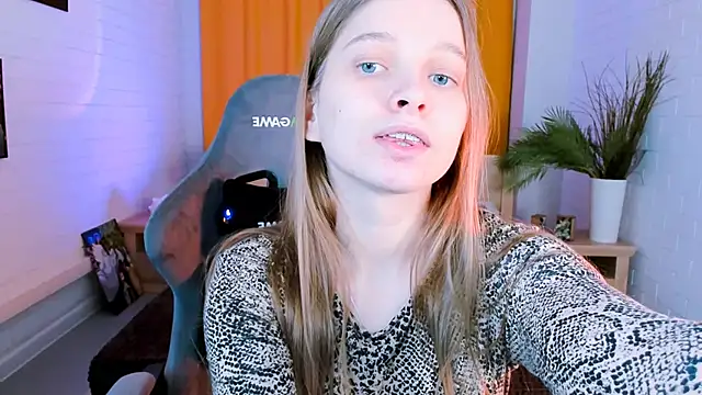 MayaSinabon online show from 26, 1, 2025