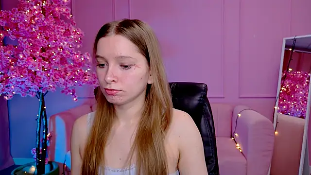 MayaSinabon online show from 26, 2, 2025