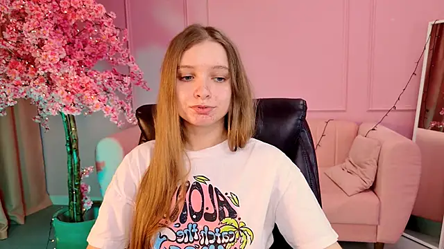 MayaSinabon online show from 2, 3, 2025