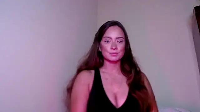 Sophie Raegan online show from 13, 12, 2024