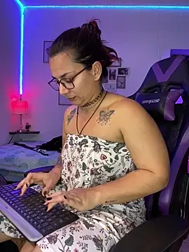 Amarantha 666 online show from 13, 12, 2024