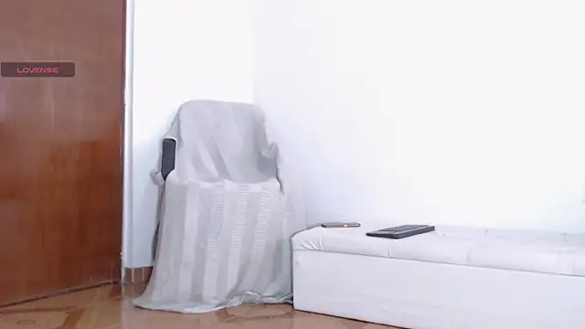 Snapshot of ana_bella1 chatting on 7, 2, 2025 ana bella1 online show from 7, 2, 2025