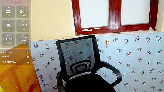   Saphia   online show from 15, 10, 2025