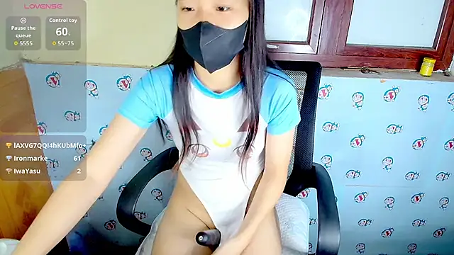   Saphia   online show from 11, 11, 2025