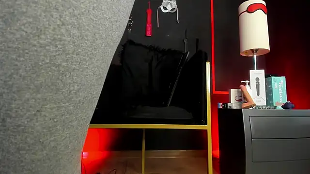 CharlotteScotte online show from 18, 10, 2025