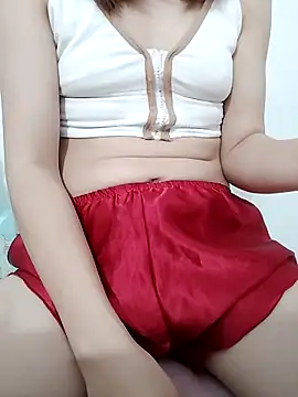 Snapshot of SweetGirl2k2 chatting on 11, 9, 2025 SweetGirl2k2 online show from 11, 9, 2025