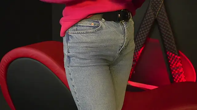 Snapshot of CelineConner chatting on 28, 2, 2026 CelineConner online show from 28, 2, 2026