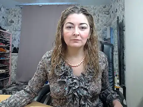 Helen1974 online show from 3, 3, 2025