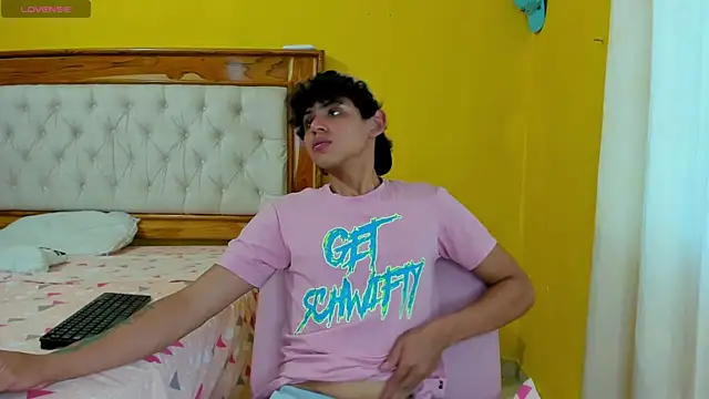 Edwars 03 online show from 6, 1, 2025