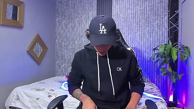 Edwars 03 online show from 9, 3, 2025