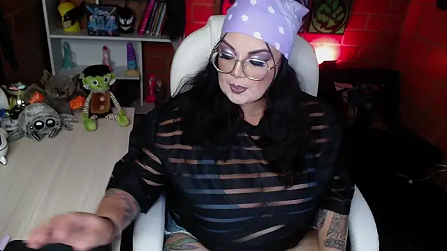 juliette rd online show from 25, 2, 2025