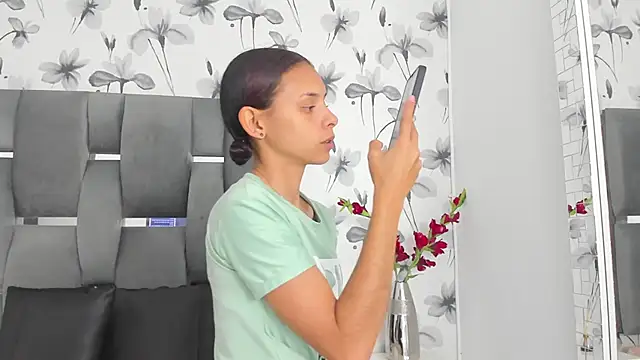 Ehotloveaxxx online show from 15, 10, 2025