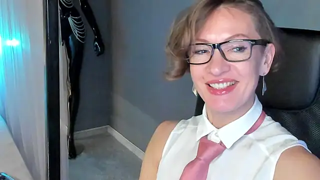Dorothy Meyer online show from 10, 1, 2025