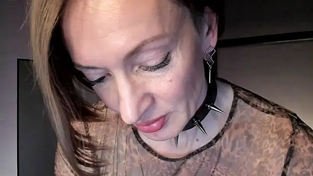 Dorothy Meyer online show from 30, 1, 2025