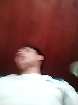 Snapshot of cristof_2000 chatting on 16, 12, 2025 cristof 2000 online show from 16, 12, 2025