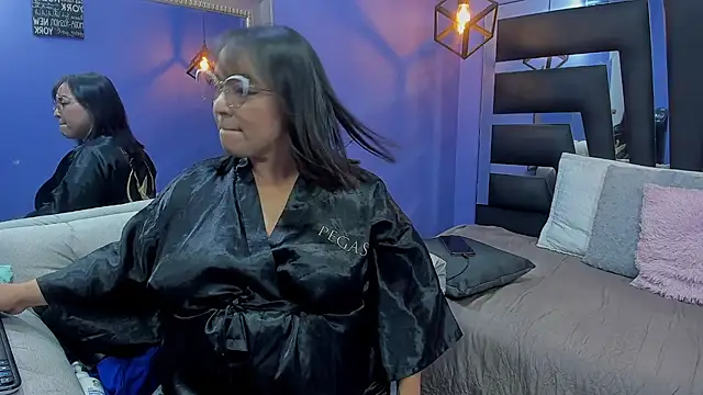 Romina017 online show from 15, 1, 2025