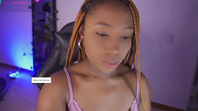 EmmaSanzz  online show from 19, 3, 2026