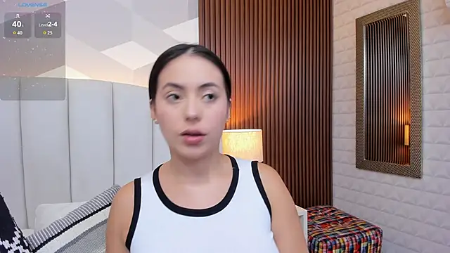 Snapshot of Julietasantos__ chatting on 24, 9, 2025 Julietasantos online show from 24, 9, 2025