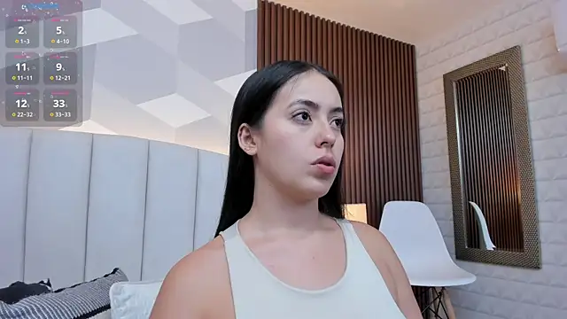 Snapshot of Julietasantos__ chatting on 7, 10, 2025 Julietasantos online show from 7, 10, 2025
