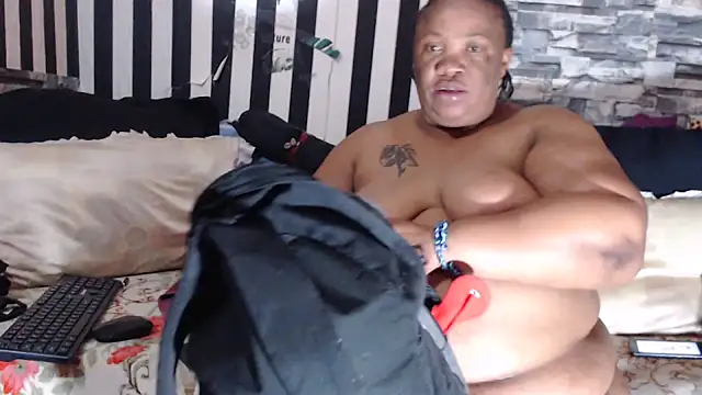 BigHotMatureXx online show from 16, 3, 2026