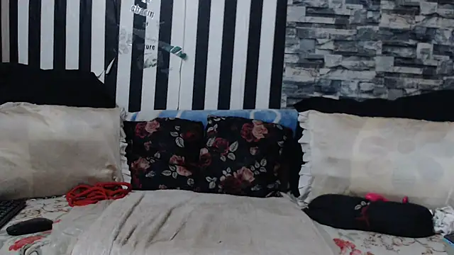 BigHotMatureXx online show from 22, 3, 2026