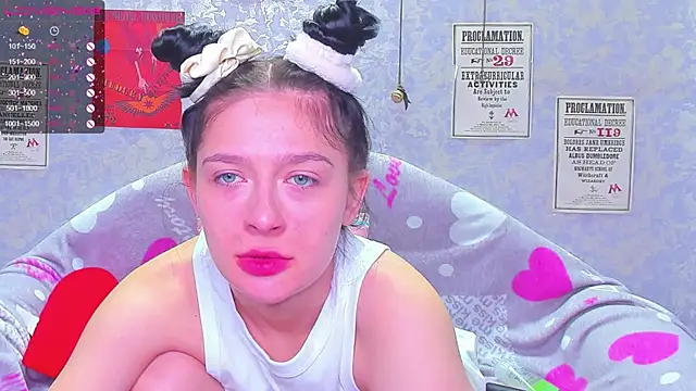 Snapshot of Vanessa_Florence chatting on 11, 12, 2024 Vanessa Florence online show from 11, 12, 2024