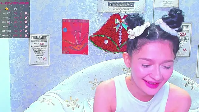 Snapshot of Vanessa_Florence chatting on 16, 12, 2024 Vanessa Florence online show from 16, 12, 2024