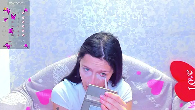 Vanessa Florence online show from 5, 10, 2025