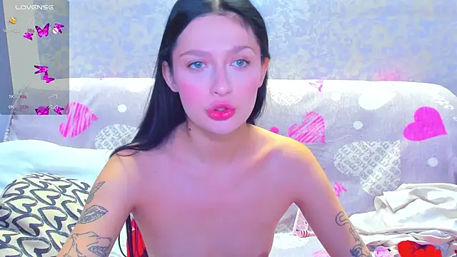 Snapshot of Vanessa_Florence chatting on 2, 11, 2025 Vanessa Florence online show from 2, 11, 2025