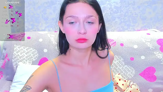 Snapshot of Vanessa_Florence chatting on 16, 11, 2025 Vanessa Florence online show from 16, 11, 2025