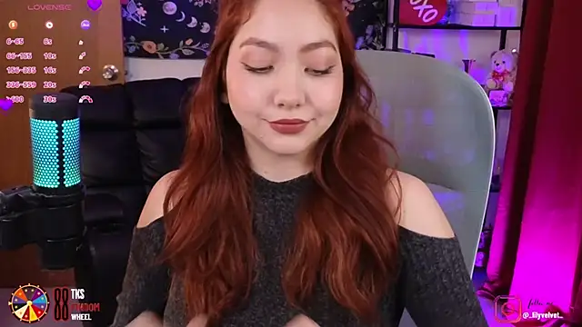 LilyVelvett online show from 22, 2, 2025