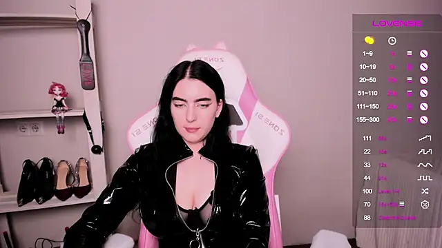 Snapshot of EvangelinaVangelis chatting on 9, 3, 2025 EvangelinaVangelis online show from 9, 3, 2025