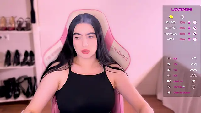 Snapshot of EvangelinaVangelis chatting on 10, 9, 2025 EvangelinaVangelis online show from 10, 9, 2025