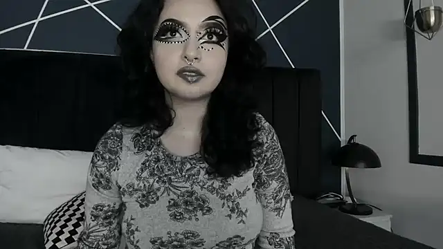 Snapshot of Adeelinee chatting on 6, 3, 2025 Adeelinee online show from 6, 3, 2025