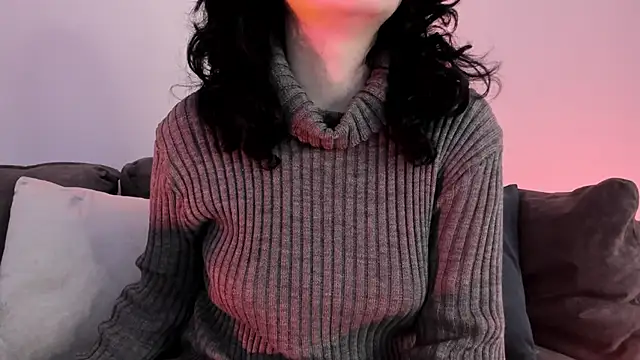 Snapshot of Adeelinee chatting on 7, 3, 2025 Adeelinee online show from 7, 3, 2025