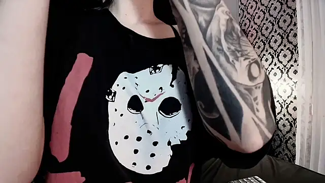 Adeelinee online show from 24, 10, 2025