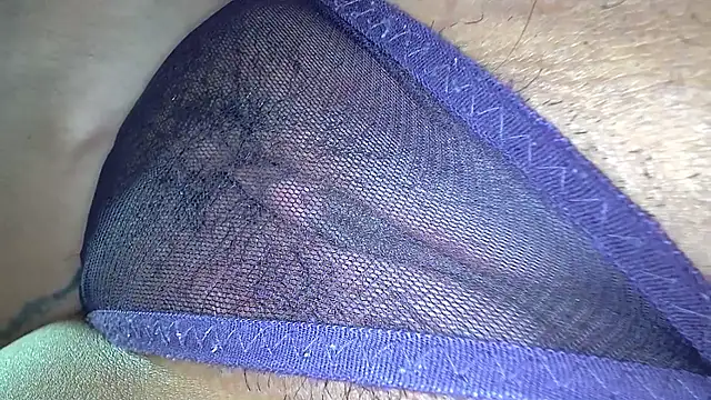 white sexy  online show from 16, 1, 2026