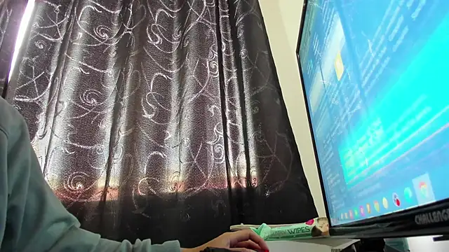 samantha  wilson online show from 5, 11, 2025