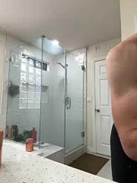 Snapshot of El_Gizmo chatting on 26, 10, 2025 El Gizmo online show from 26, 10, 2025