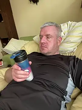 Snapshot of Evolite123 chatting on 16, 3, 2025 Evolite123 online show from 16, 3, 2025