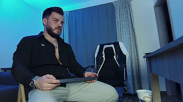 juliusmasters online show from 29, 12, 2024